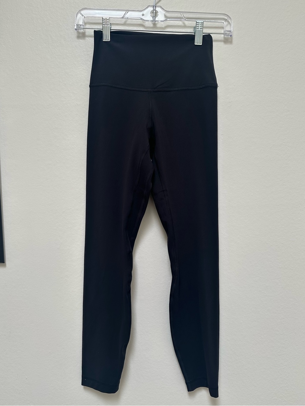 NWT Lululemon x UCLA Align 25” Black Leggings Size 4